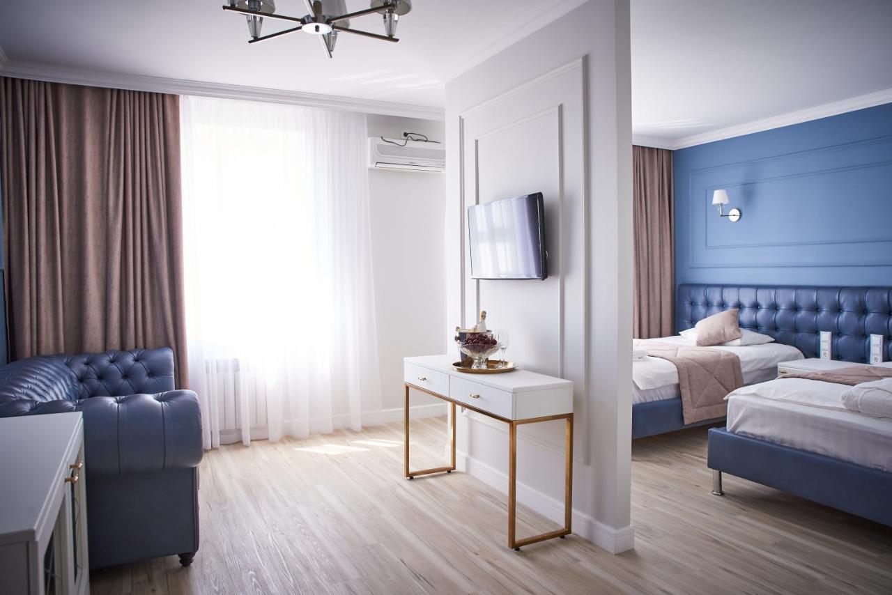 Rakhat Hotel Oral Bagian luar foto